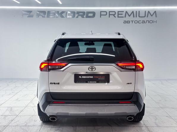 Toyota RAV4 V (XA50) с пробегом 2022 года, цена 3 899 000 рублей, 38900 км, внедорожник, Автокод Объявления
