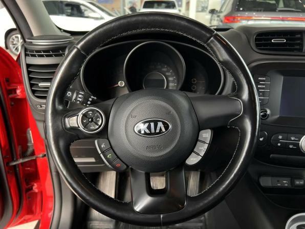 Kia Soul II Рестайлинг с пробегом 2017 года, цена 1 595 000 рублей, 87908 км, хэтчбек, Автокод Объявления