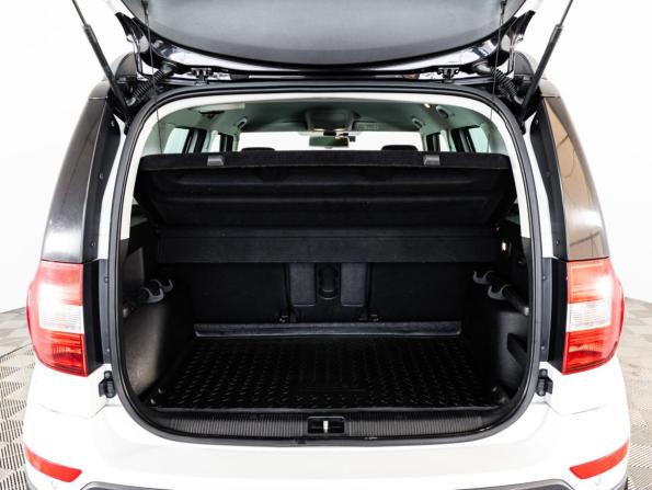 Skoda Yeti I Рестайлинг с пробегом 2015 года, цена 1 099 000 рублей, 170421 км, внедорожник, Автокод Объявления