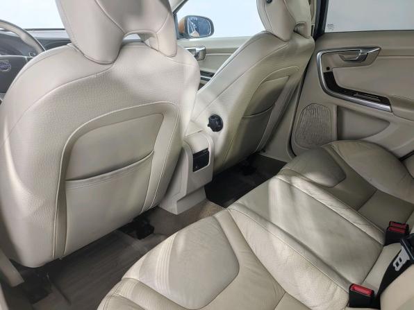 Volvo S60 II с пробегом 2011 года, цена 780 000 рублей, 355768 км, седан, Автокод Объявления