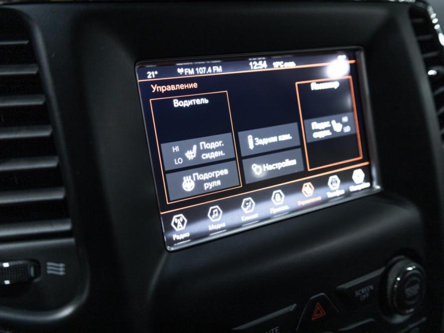 Jeep Grand Cherokee IV (WK2) Рестайлинг Санкт-Петербург  - изображение 20