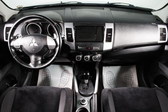 Mitsubishi Outlander III с пробегом 2012 года, цена 1 089 000 рублей, 220000 км, внедорожник, Автокод Объявления