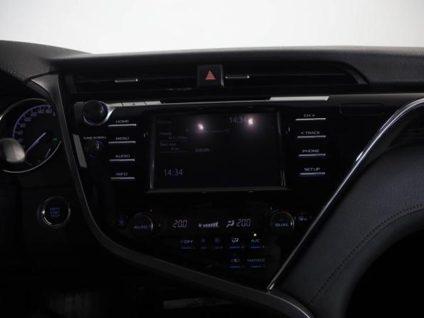 Toyota Camry VIII (XV70) с пробегом 2019 года, цена 2 129 000 рублей, 158960 км, седан, Автокод Объявления