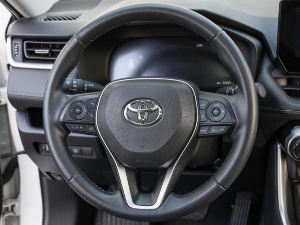 Toyota RAV4 V (XA50) с пробегом 2024 года, цена 3 849 000 рублей, 22032 км, внедорожник, Автокод Объявления