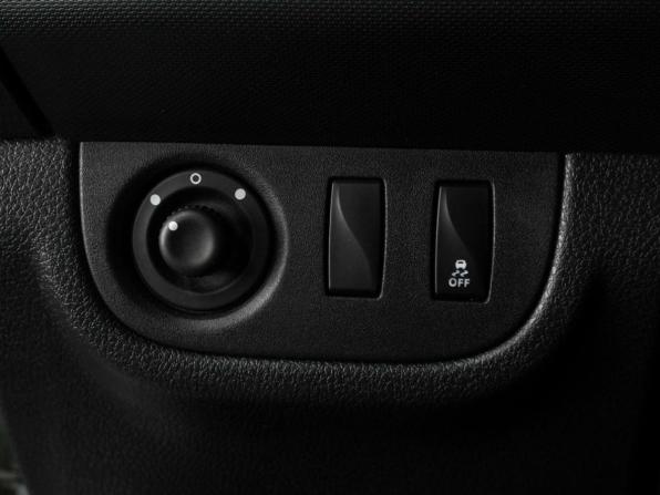 Renault Logan II Рестайлинг с пробегом 2022 года, цена 999 000 рублей, 106662 км, седан, Автокод Объявления