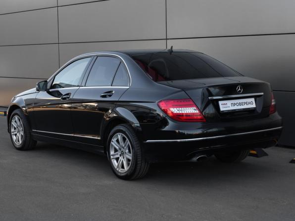 Mercedes-Benz C-Класс III (W204) Рестайлинг с пробегом 2013 года, цена 1 398 000 рублей, 200401 км, седан, Автокод Объявления