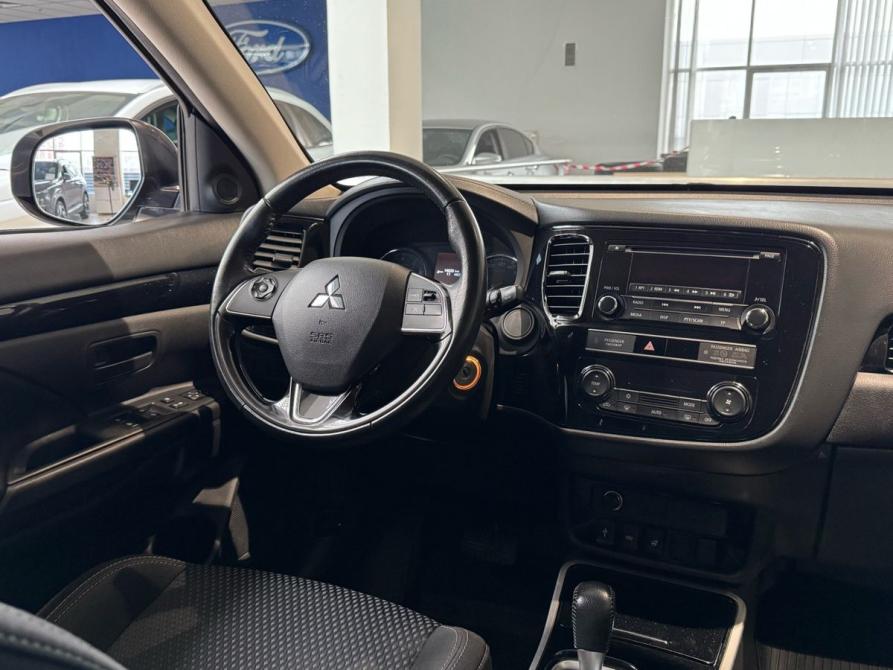 Mitsubishi Outlander III Рестайлинг 3 Челябинск  - изображение 12