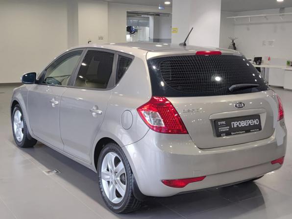 Kia Ceed I Рестайлинг с пробегом 2012 года, цена 734 000 рублей, 194400 км, хэтчбек, Автокод Объявления
