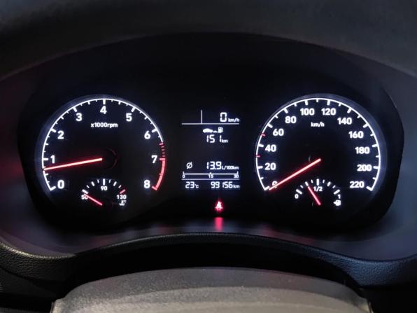 Hyundai Solaris II с пробегом 2017 года, цена 1 040 000 рублей, 99156 км, седан, Автокод Объявления