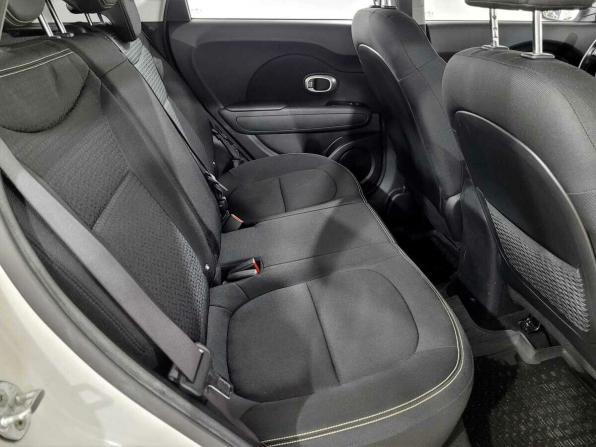 Kia Soul II с пробегом 2015 года, цена 1 260 000 рублей, 119638 км, хэтчбек, Автокод Объявления