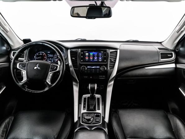 Mitsubishi Pajero Sport III с пробегом 2018 года, цена 2 599 000 рублей, 162405 км, внедорожник, Автокод Объявления