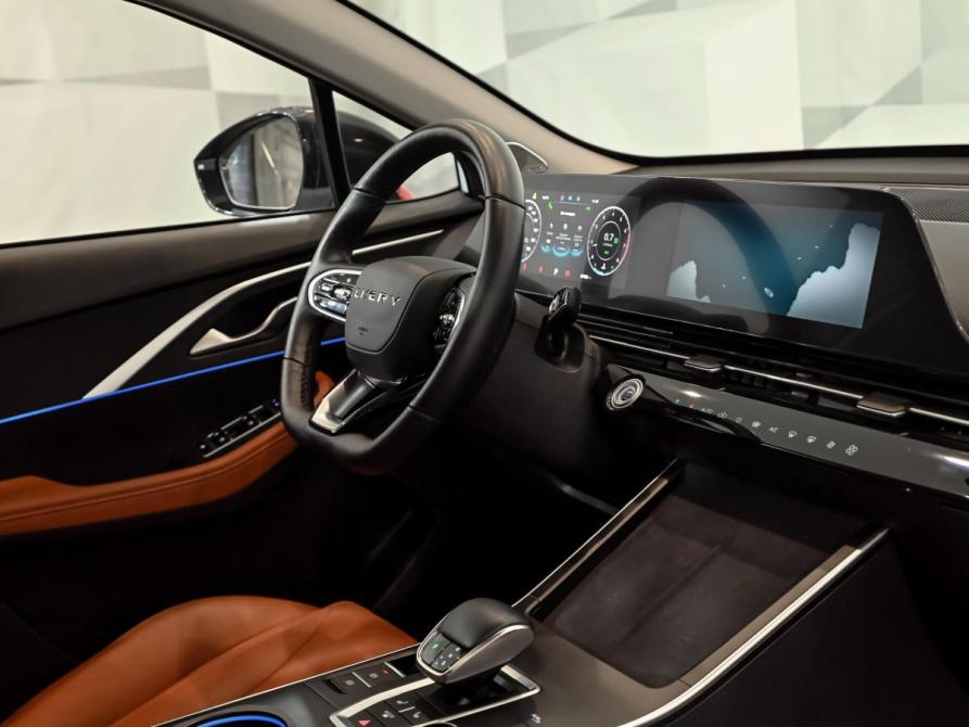 Omoda C5 I Екатеринбург  - изображение 12