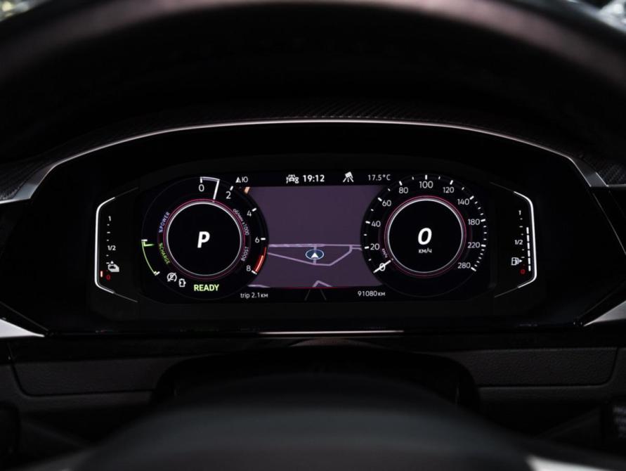 Volkswagen Arteon I Рестайлинг Санкт-Петербург  - изображение 19