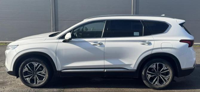 Hyundai Santa Fe IV с пробегом 2018 года, цена 2 970 000 рублей, 107000 км, внедорожник, Автокод Объявления