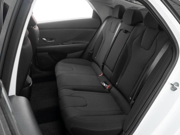 Hyundai Elantra VII (CN7) Рестайлинг с пробегом 2024 года, цена 2 615 000 рублей, 1081 км, седан, Автокод Объявления