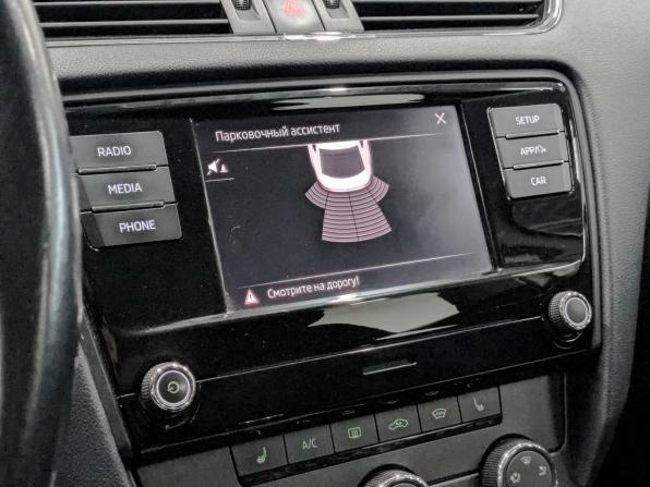 Skoda Octavia III (A7) Рестайлинг с пробегом 2019 года, цена 1 599 000 рублей, 126000 км, лифтбек, Автокод Объявления