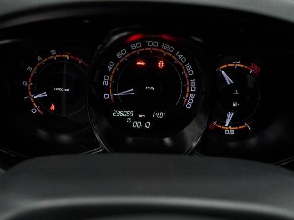 Lada (ВАЗ) Vesta I с пробегом 2017 года, цена 572 000 рублей, 236068 км, седан, Автокод Объявления