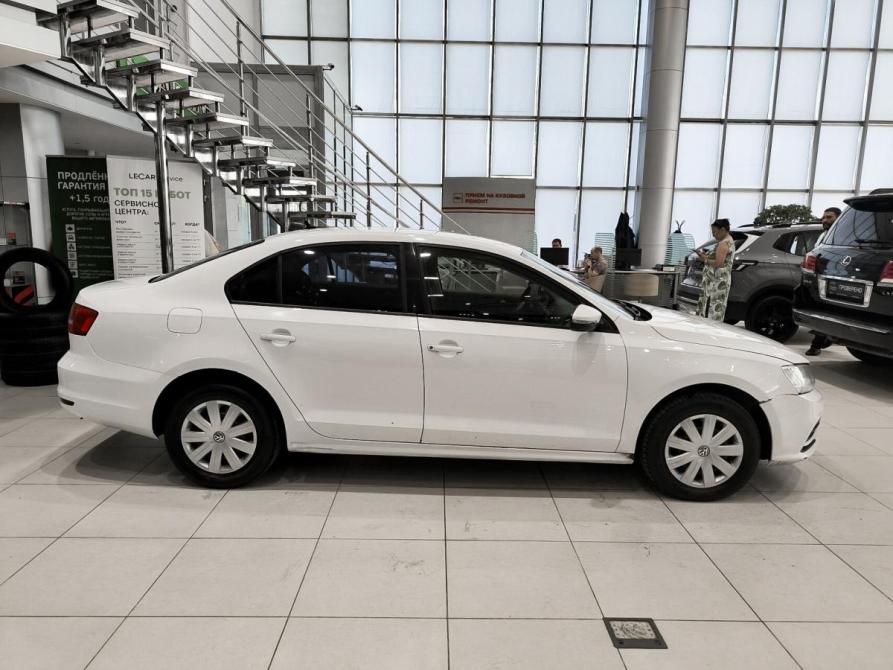Volkswagen Jetta VI Казань  - изображение 5