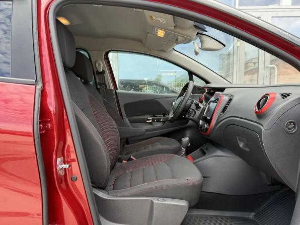 Renault Kaptur I с пробегом 2019 года, цена 1 345 000 рублей, 80889 км, внедорожник, Автокод Объявления