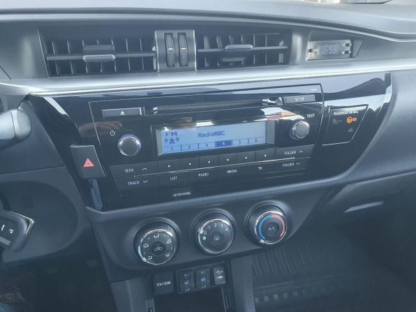 Toyota Corolla XI (E160 E170 E180) с пробегом 2014 года, цена 1 350 000 рублей, 105000 км, седан, Автокод Объявления