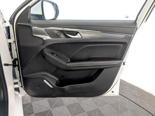 Haval Jolion I с пробегом 2023 года, цена 1 755 000 рублей, 38644 км, внедорожник, Автокод Объявления