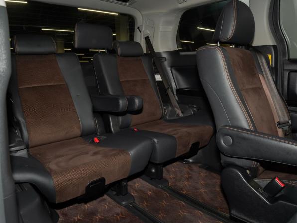 Toyota Alphard II с пробегом 2012 года, цена 3 425 000 рублей, 125000 км, минивэн, Автокод Объявления