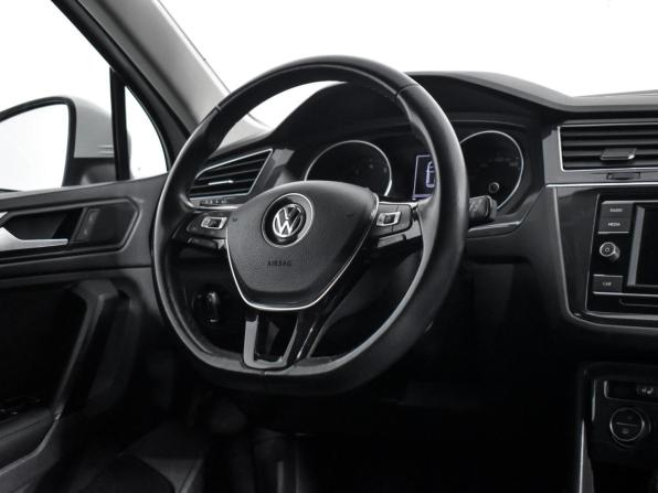 Volkswagen Tiguan II с пробегом 2018 года, цена 1 870 000 рублей, 90000 км, внедорожник, Автокод Объявления