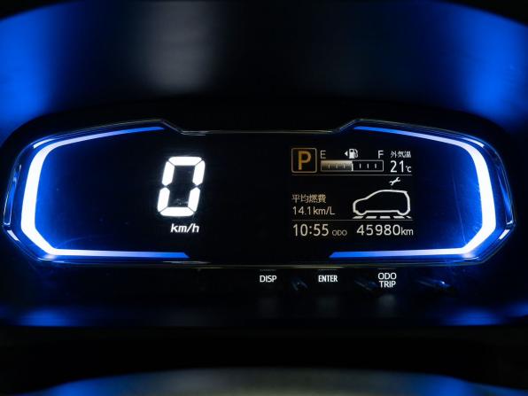Daihatsu Mira e:S II с пробегом 2018 года, цена 675 000 рублей, 45990 км, хэтчбек, Автокод Объявления