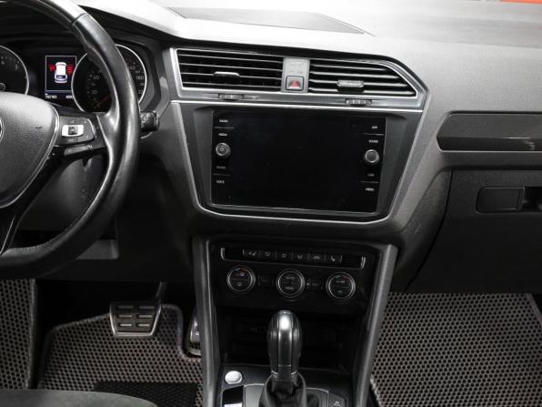 Volkswagen Tiguan II с пробегом 2019 года, цена 2 197 000 рублей, 142181 км, внедорожник, Автокод Объявления