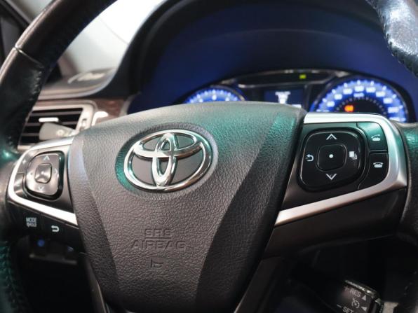 Toyota Camry VII (XV50) Рестайлинг 2 с пробегом 2017 года, цена 2 250 000 рублей, 146105 км, седан, Автокод Объявления
