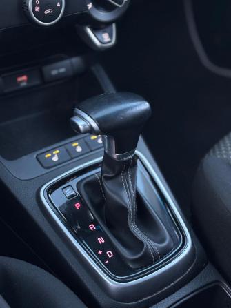 Kia Rio IV Рестайлинг с пробегом 2020 года, цена 1 700 000 рублей, 62124 км, седан, Автокод Объявления
