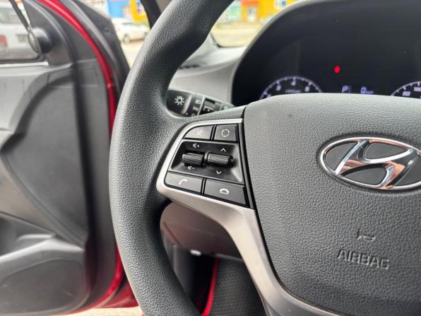 Hyundai Solaris II Рестайлинг с пробегом 2020 года, цена 1 490 000 рублей, 109180 км, седан, Автокод Объявления
