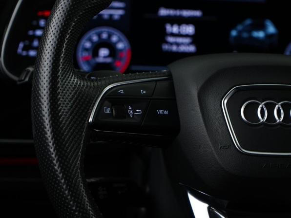 Audi Q8 I (4M) с пробегом 2019 года, цена 7 857 050 рублей, 46900 км, внедорожник, Автокод Объявления