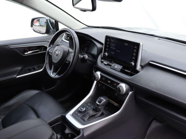 Toyota RAV4 V (XA50) с пробегом 2021 года, цена 3 475 000 рублей, 93255 км, внедорожник, Автокод Объявления