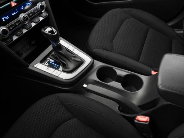 Hyundai Elantra VI (AD) с пробегом 2019 года, цена 1 790 000 рублей, 120752 км, седан, Автокод Объявления