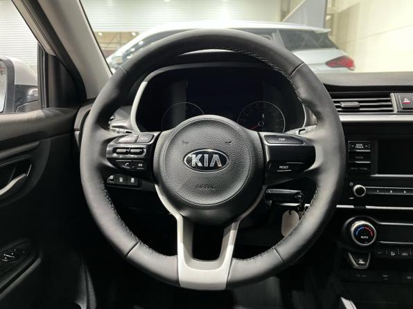 Kia Rio IV Рестайлинг с пробегом 2020 года, цена 1 570 000 рублей, 87194 км, хэтчбек, Автокод Объявления