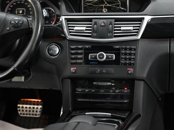 Mercedes-Benz E-Класс IV (W212 S212 C207) с пробегом 2010 года, цена 959 000 рублей, 160413 км, седан, Автокод Объявления
