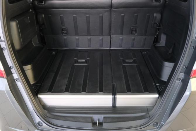 Honda Freed I с пробегом 2011 года, цена 1 059 000 рублей, 143000 км, компактвэн, Автокод Объявления