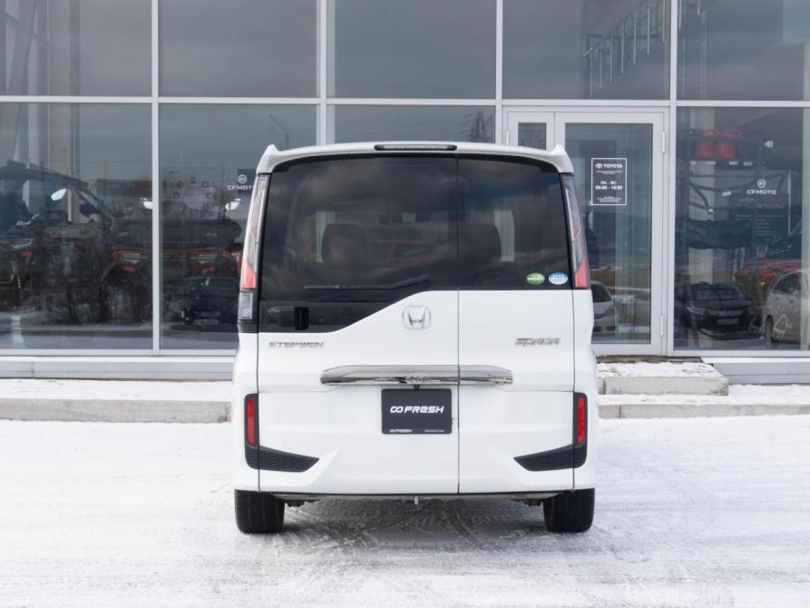 Honda Stepwgn V Рестайлинг Улан-Удэ  - изображение 4
