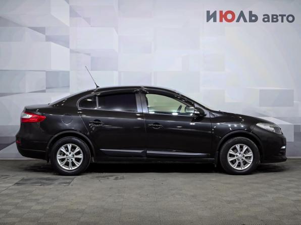 Renault Fluence I Рестайлинг с пробегом 2013 года, цена 725 000 рублей, 180507 км, седан, Автокод Объявления