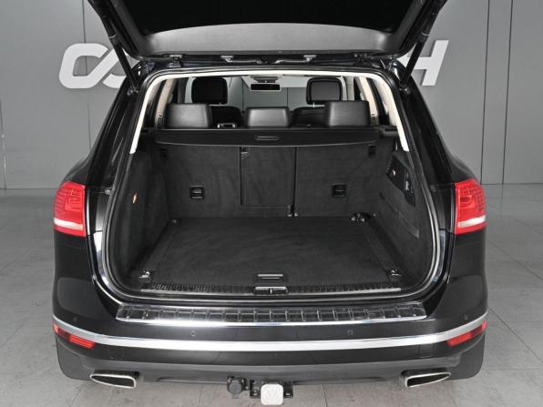 Volkswagen Touareg II Рестайлинг с пробегом 2015 года, цена 3 319 000 рублей, 121484 км, внедорожник, Автокод Объявления