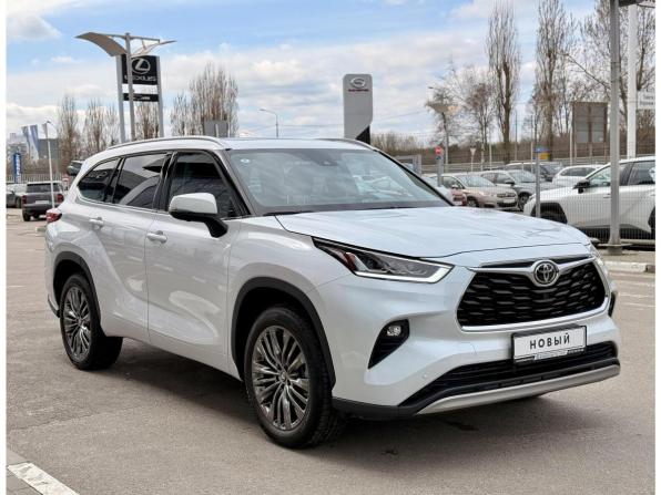 Toyota Highlander IV (XU70) с пробегом 2026 года, цена 5 550 000 рублей, 12 км, внедорожник, Автокод Объявления