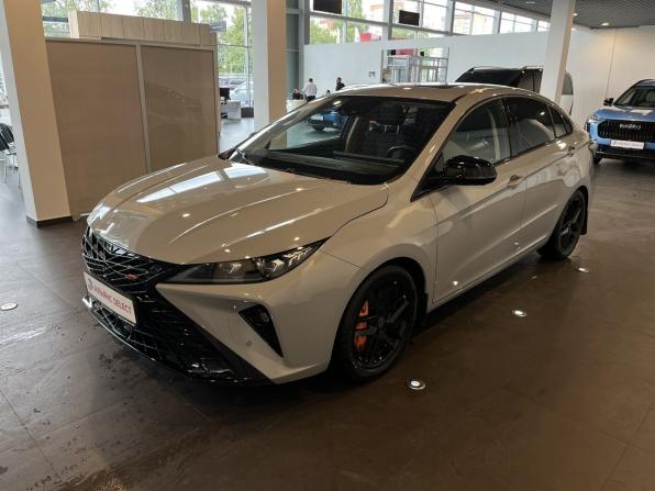 Omoda S5 GT с пробегом 2023 года, цена 1 965 000 рублей, 30858 км, седан, Автокод Объявления