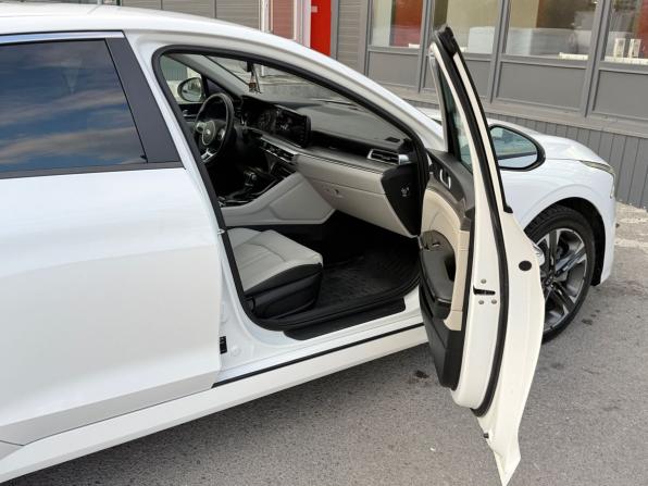 Kia K5 III с пробегом 2020 года, цена 2 450 000 рублей, 122000 км, седан, Автокод Объявления