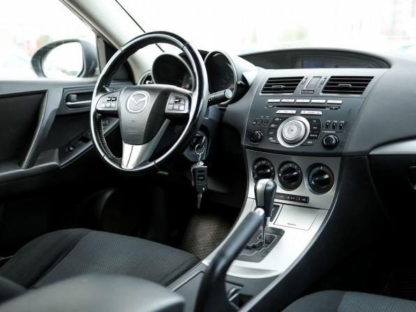 Mazda 3 II (BL) Рестайлинг с пробегом 2011 года, цена 779 000 рублей, 215278 км, седан, Автокод Объявления