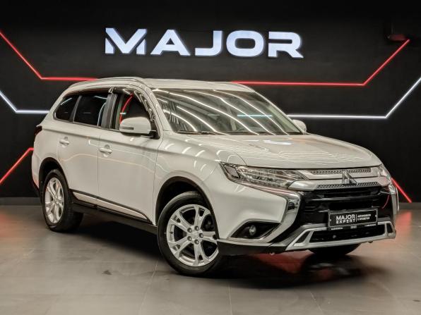 Mitsubishi Outlander III Рестайлинг 3 с пробегом 2020 года, цена 2 399 000 рублей, 98552 км, внедорожник, Автокод Объявления