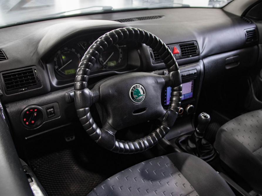 Skoda Octavia I (A4) Рестайлинг Оренбург  - изображение 9