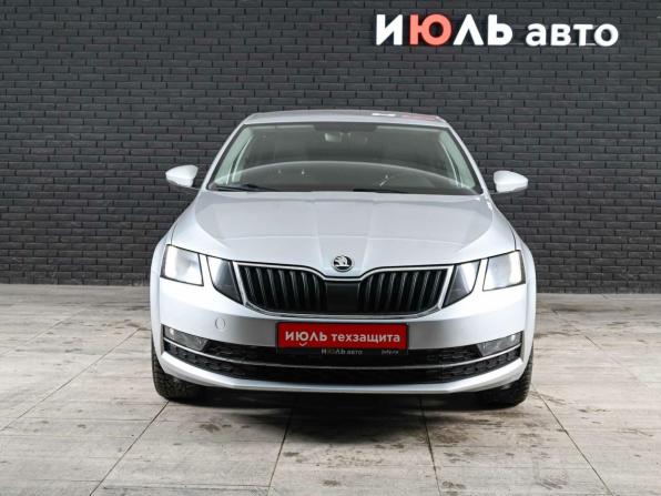 Skoda Octavia III (A7) Рестайлинг с пробегом 2017 года, цена 1 690 000 рублей, 130430 км, лифтбек, Автокод Объявления