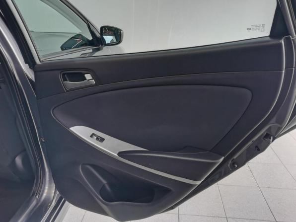Hyundai Solaris I Рестайлинг с пробегом 2016 года, цена 720 000 рублей, 193762 км, седан, Автокод Объявления