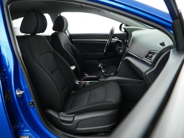 Hyundai Elantra VI (AD) с пробегом 2018 года, цена 1 499 077 рублей, 99241 км, седан, Автокод Объявления